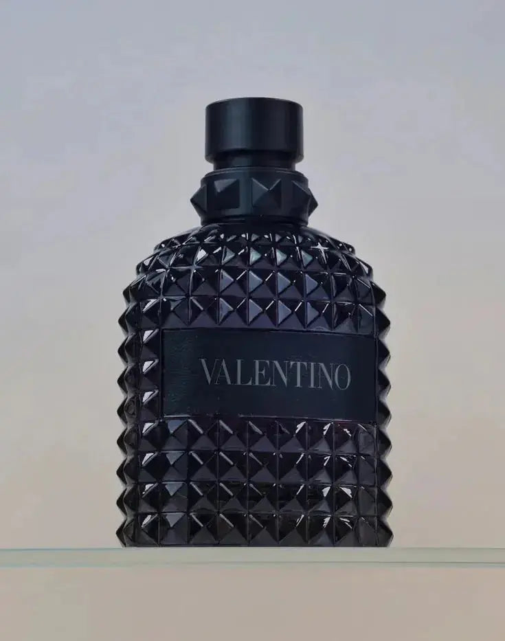 Valentino Uomo Born in Roma Rockstud Noir By Valentino For Men 3.4oz EDT Spray